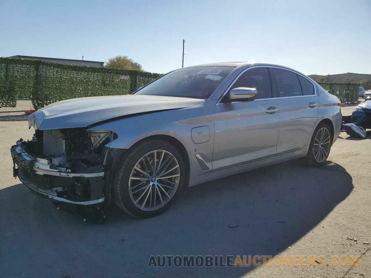 WBAJA9C55JB033642 BMW 5 SERIES 2018