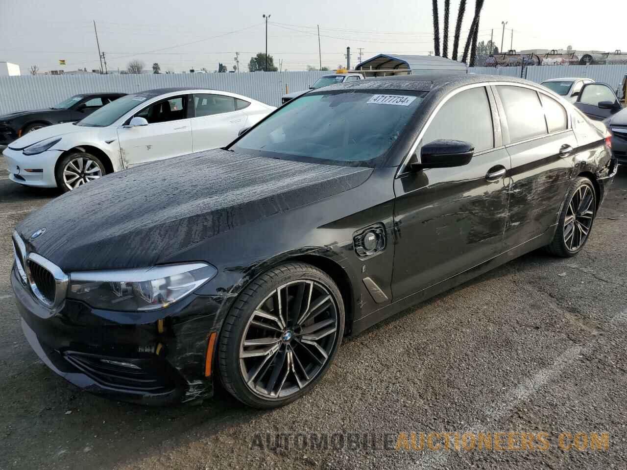 WBAJA9C55JB034449 BMW 5 SERIES 2018