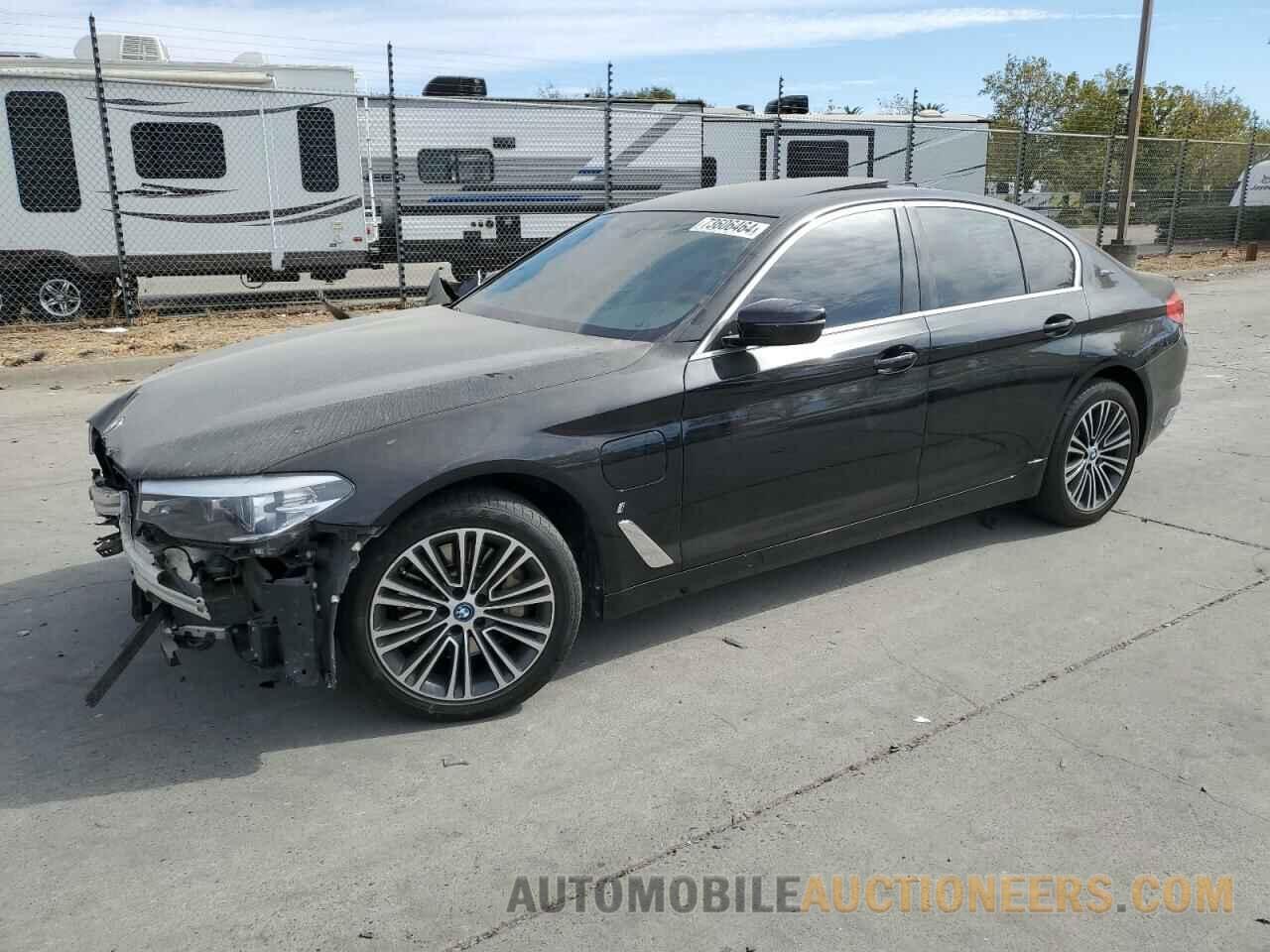 WBAJA9C55KB253588 BMW 5 SERIES 2019