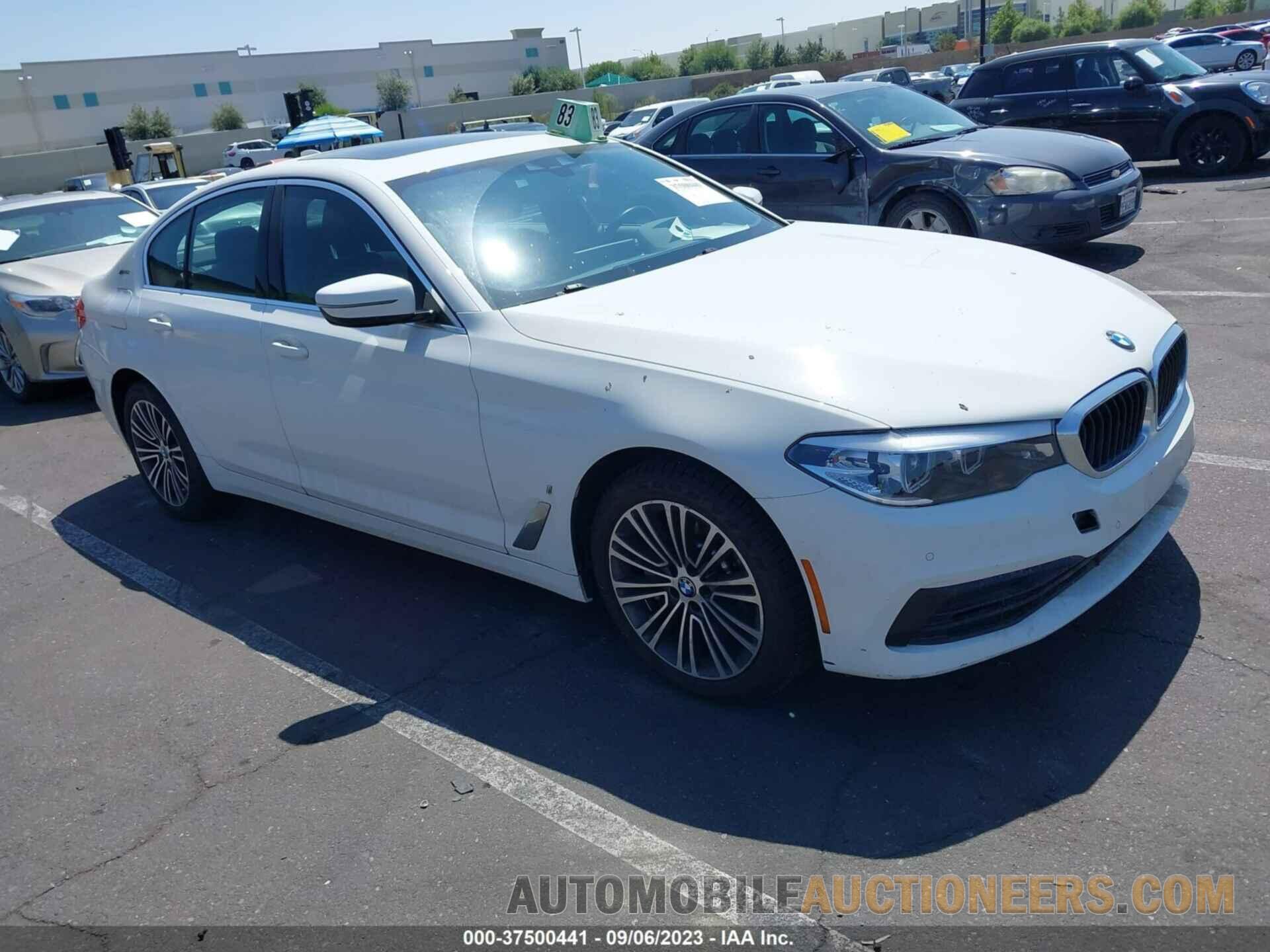 WBAJA9C55KB393981 BMW 5 SERIES 2019