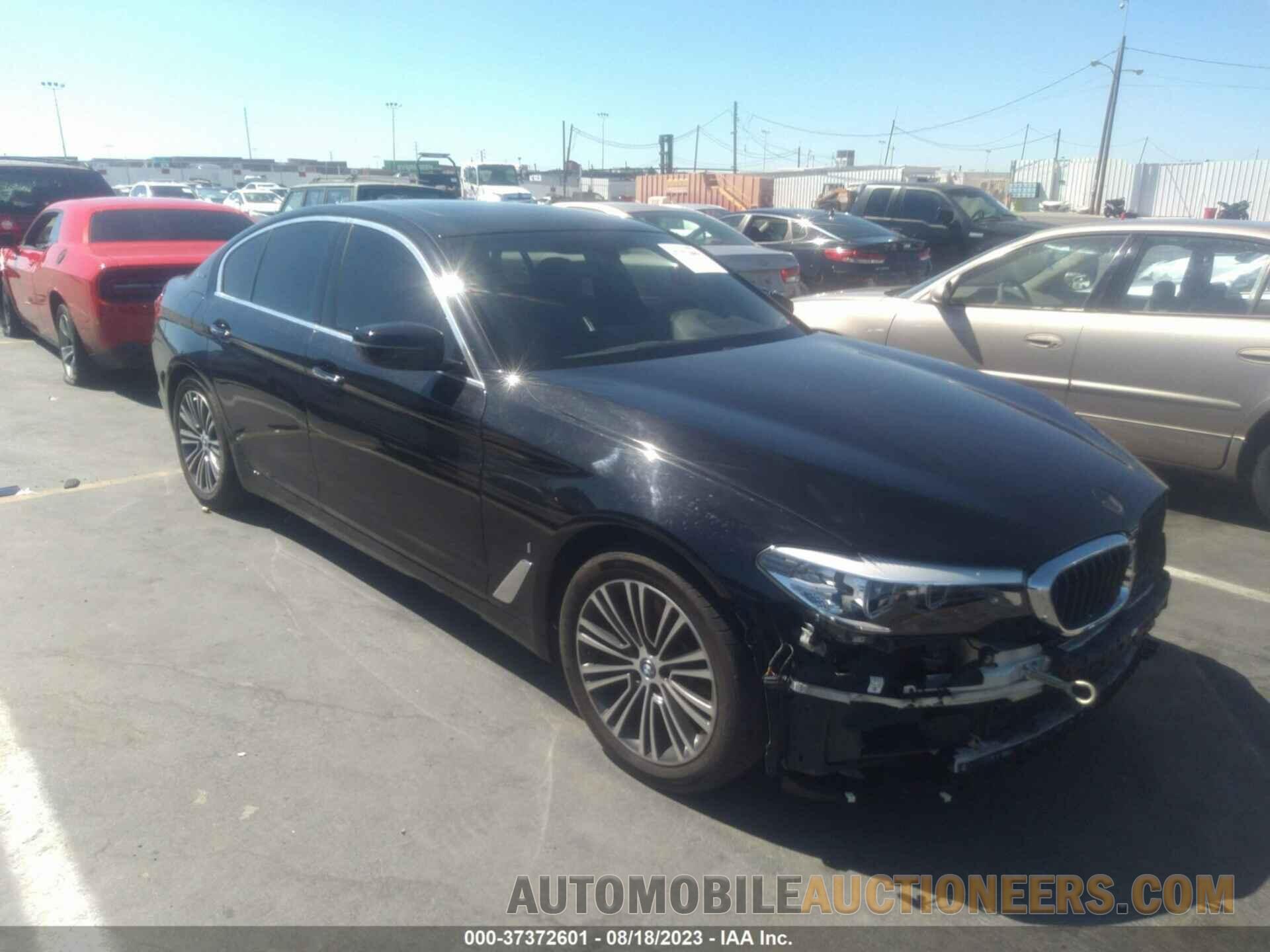 WBAJA9C56JB250035 BMW 5 SERIES 2018