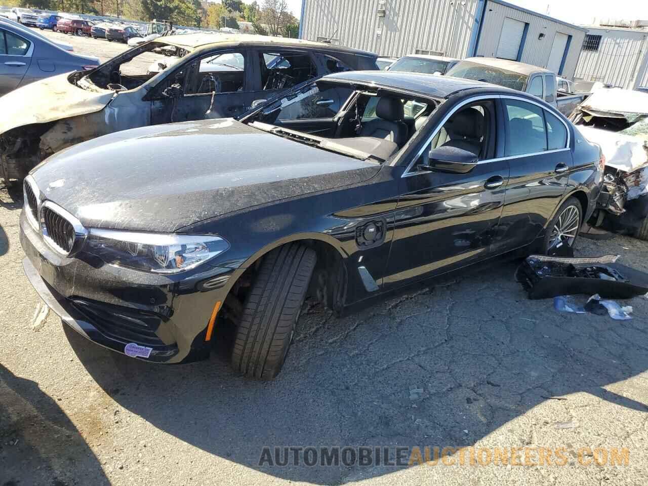 WBAJA9C56JB251069 BMW 5 SERIES 2018