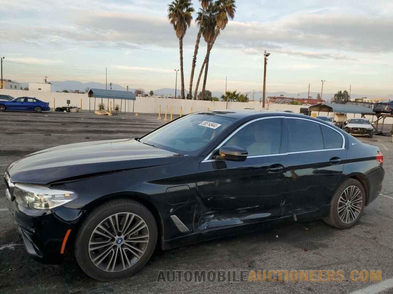 WBAJA9C56KB389552 BMW 5 SERIES 2019