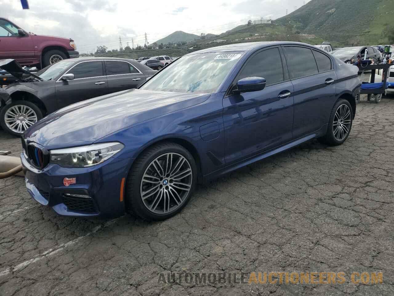 WBAJA9C57JB249637 BMW 5 SERIES 2018