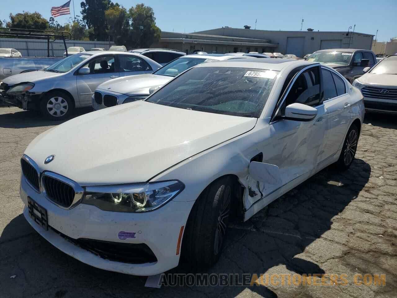 WBAJA9C57KB389334 BMW 5 SERIES 2019