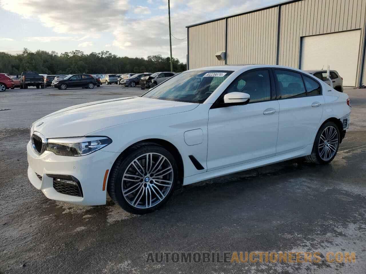 WBAJA9C58JB249890 BMW 5 SERIES 2018