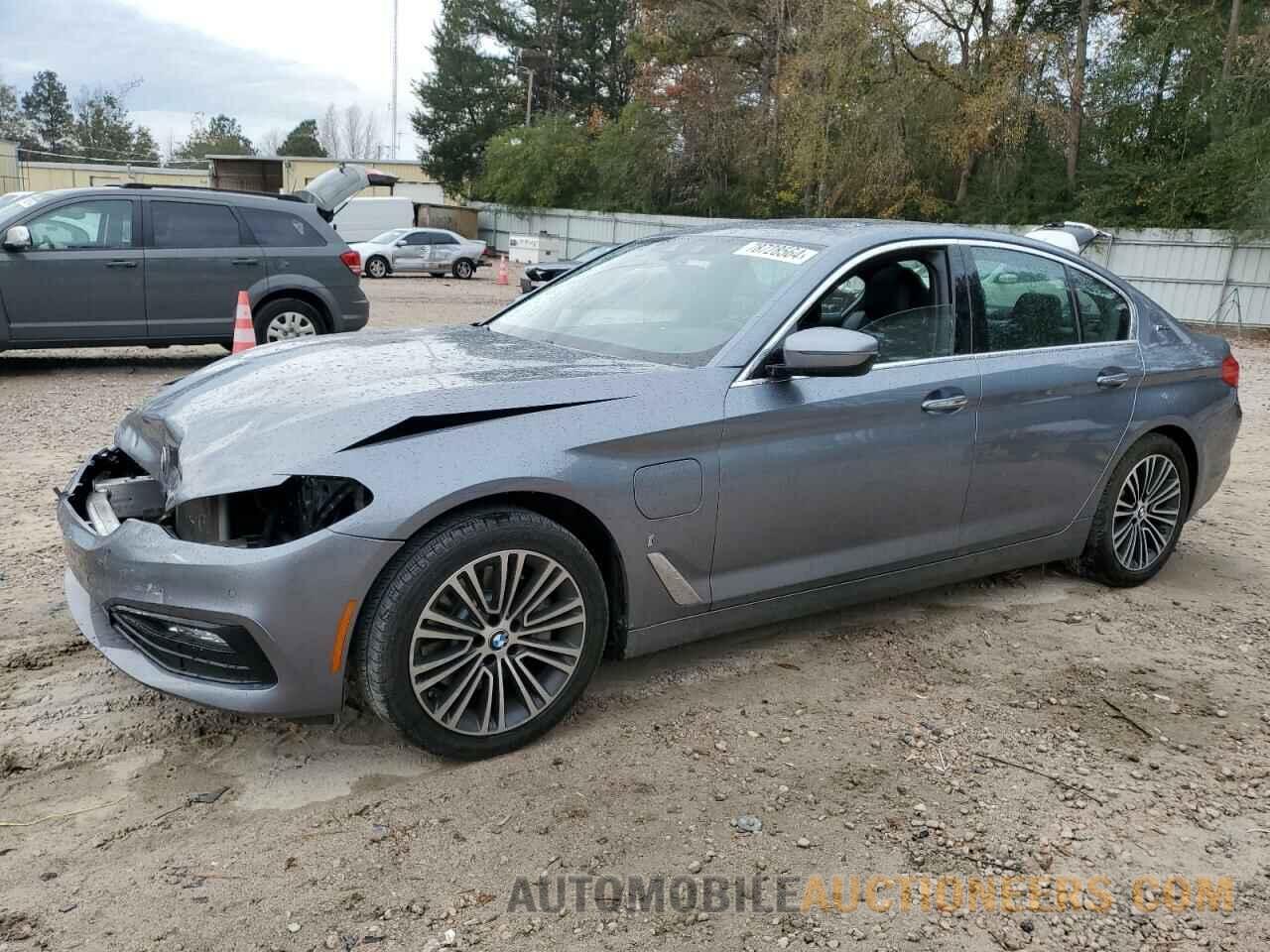 WBAJA9C58JB250358 BMW 5 SERIES 2018