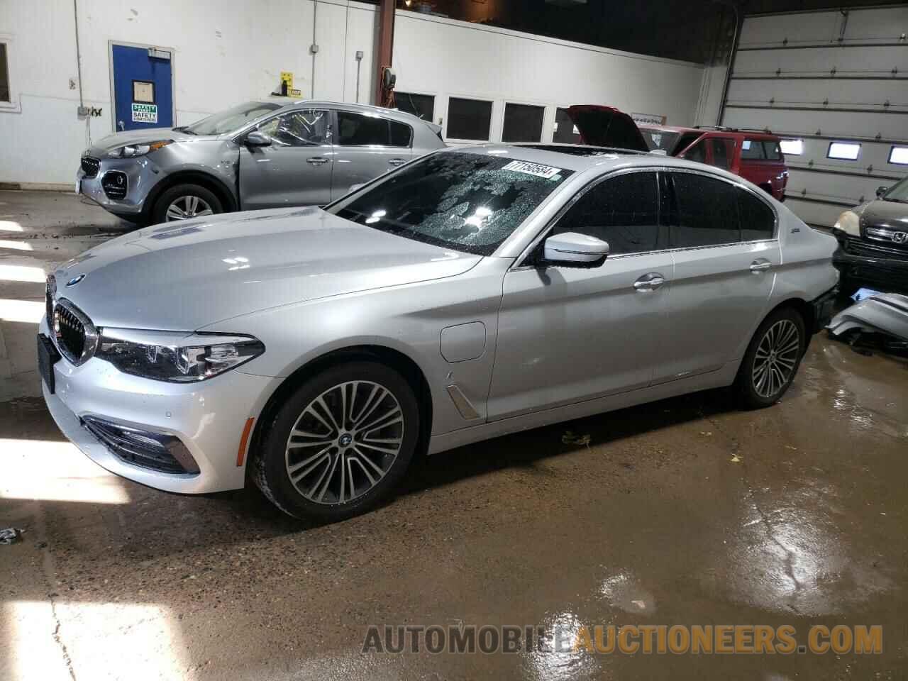 WBAJA9C58JB252255 BMW 5 SERIES 2018