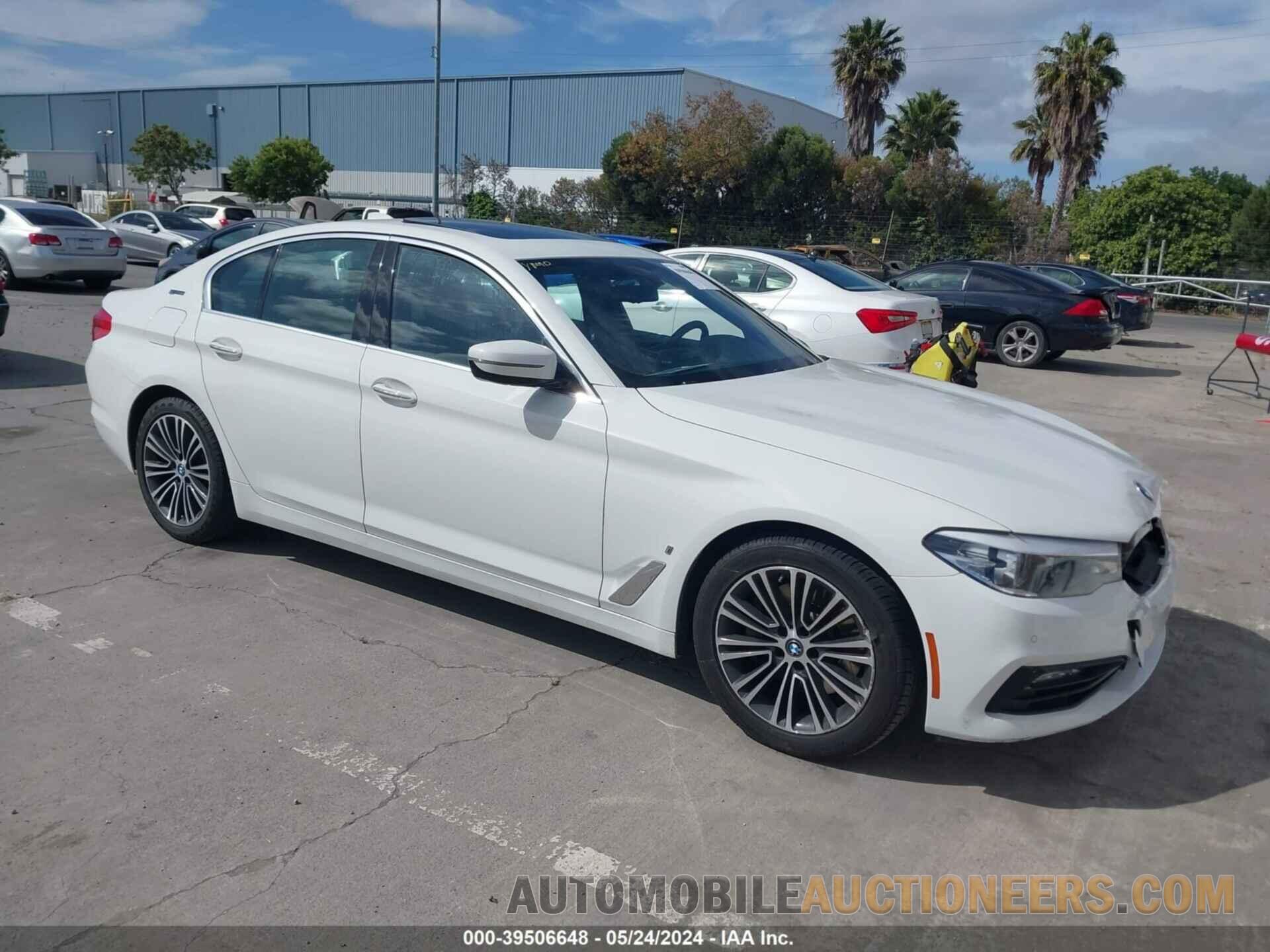 WBAJA9C58JG622865 BMW 530E 2018