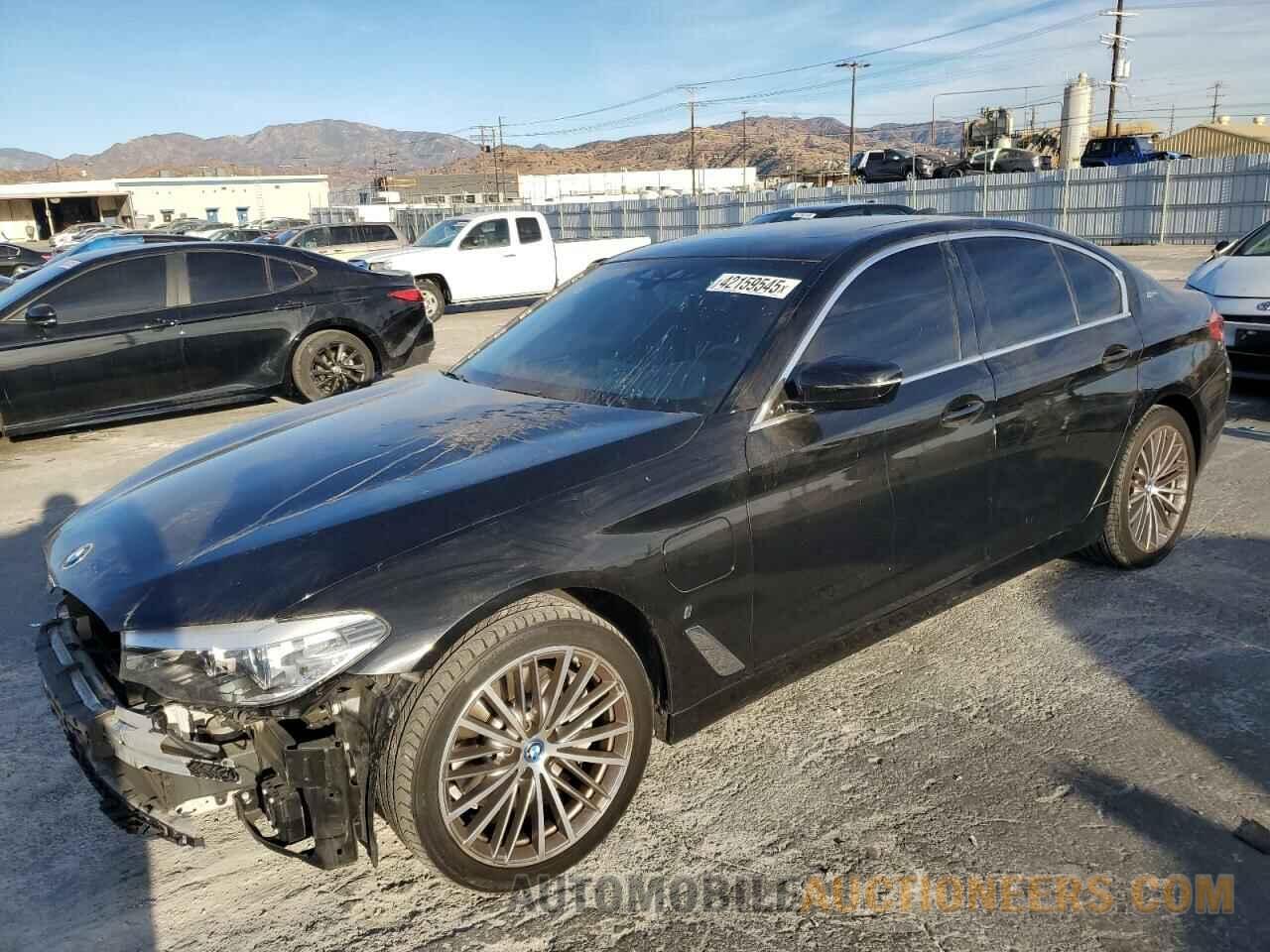 WBAJA9C58KB253813 BMW 5 SERIES 2019