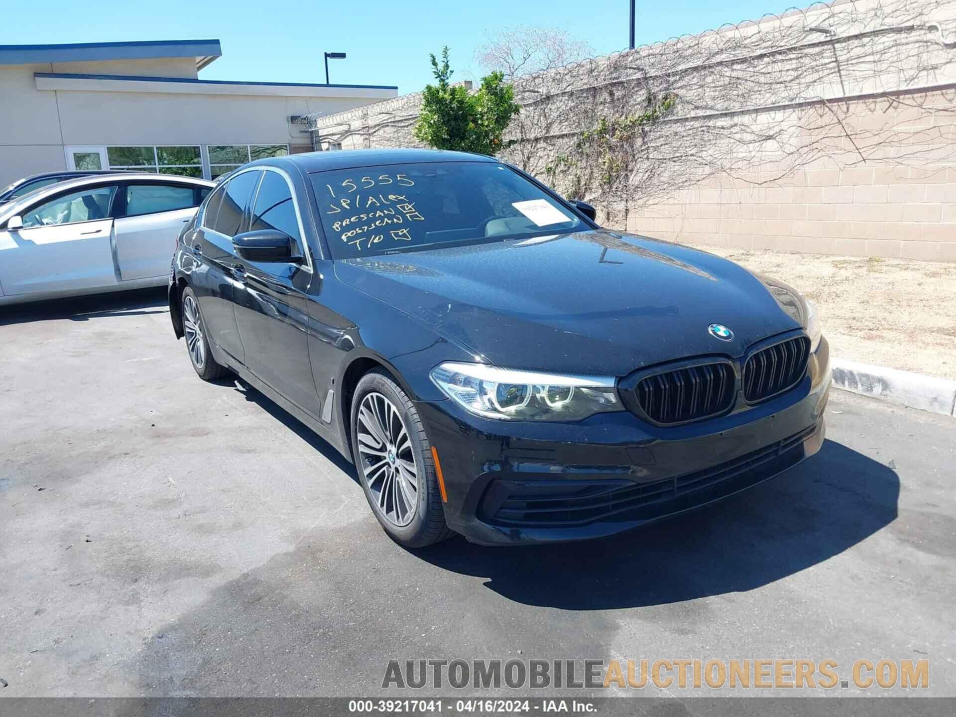 WBAJA9C58KB399077 BMW 530E 2019