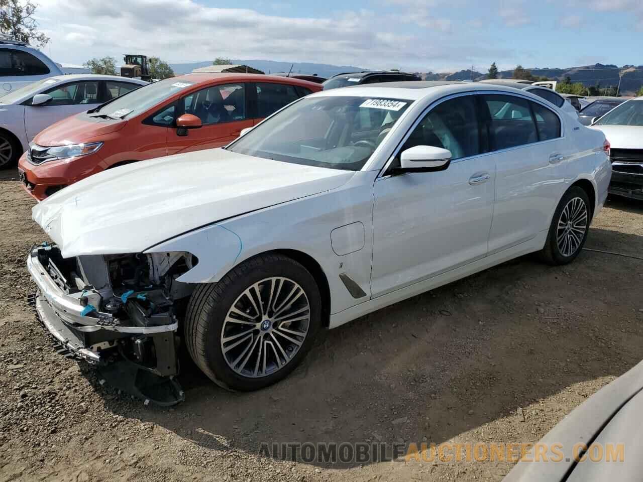 WBAJA9C59JB249462 BMW 5 SERIES 2018