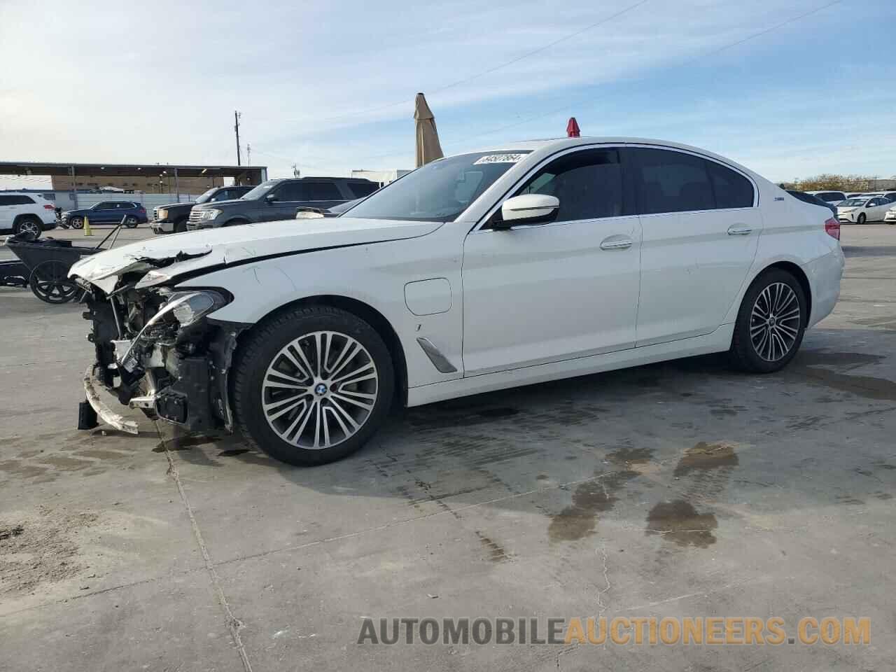 WBAJA9C59JB250532 BMW 5 SERIES 2018