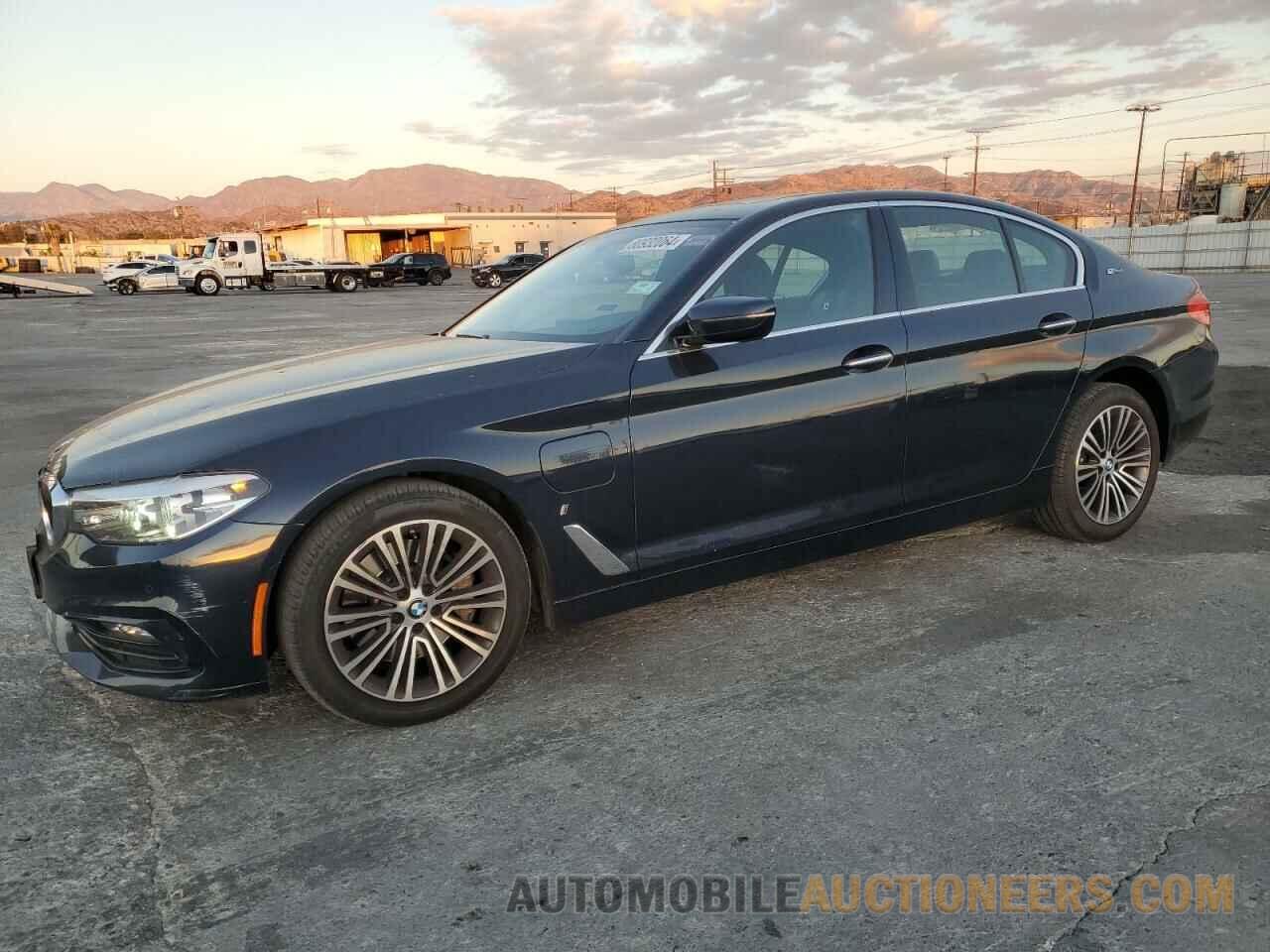 WBAJA9C59JB250708 BMW 5 SERIES 2018