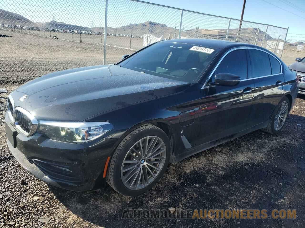 WBAJA9C59JB251647 BMW 5 SERIES 2018