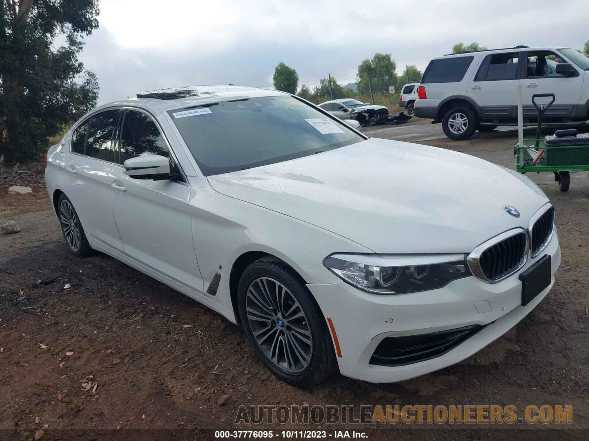 WBAJA9C59KB388489 BMW 5 SERIES 2019