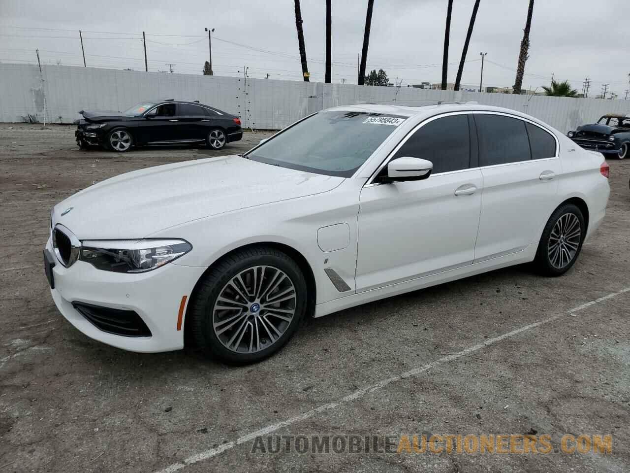 WBAJA9C59KB392641 BMW 5 SERIES 2019