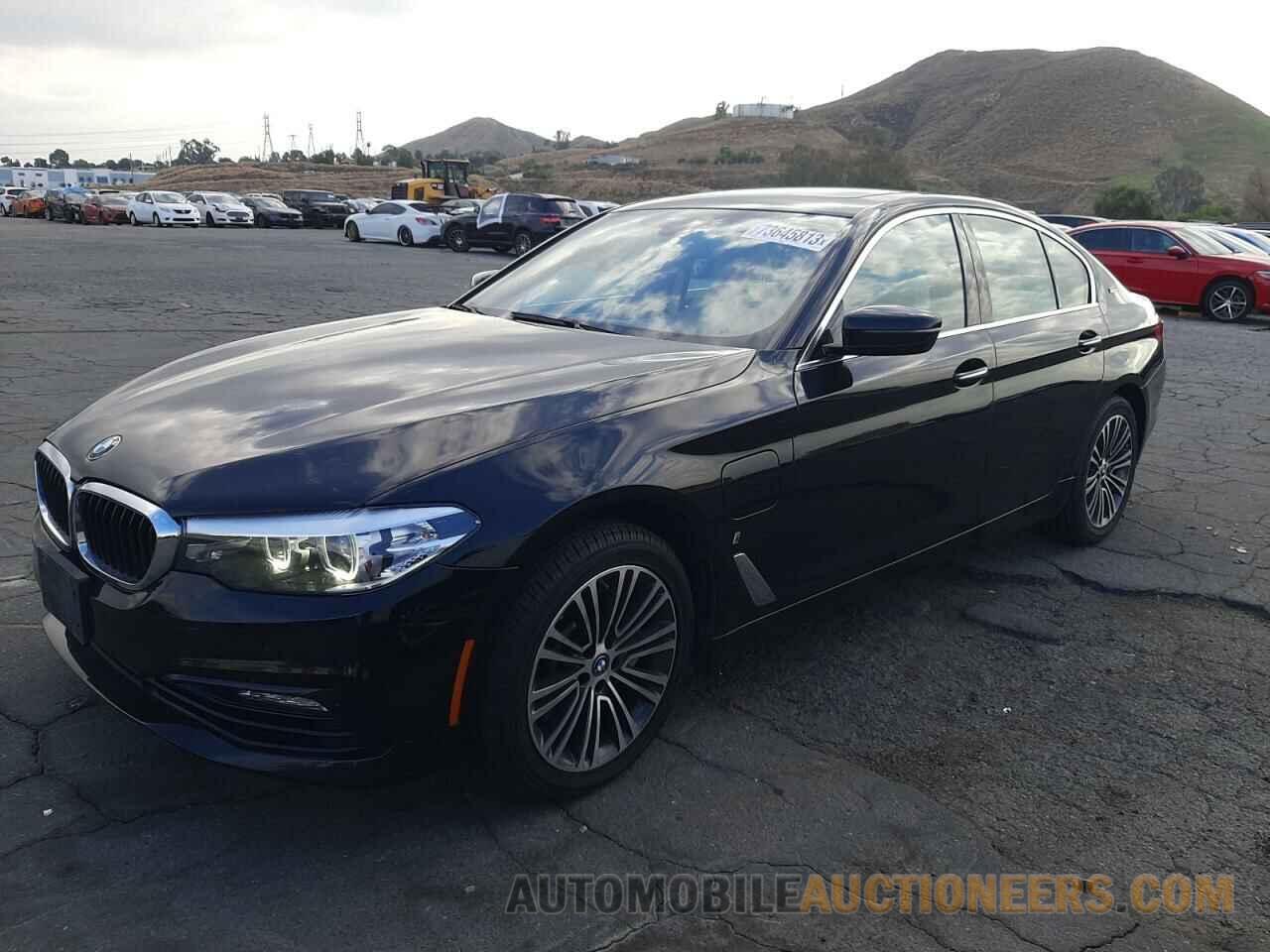 WBAJA9C5XJB252015 BMW 5 SERIES 2018