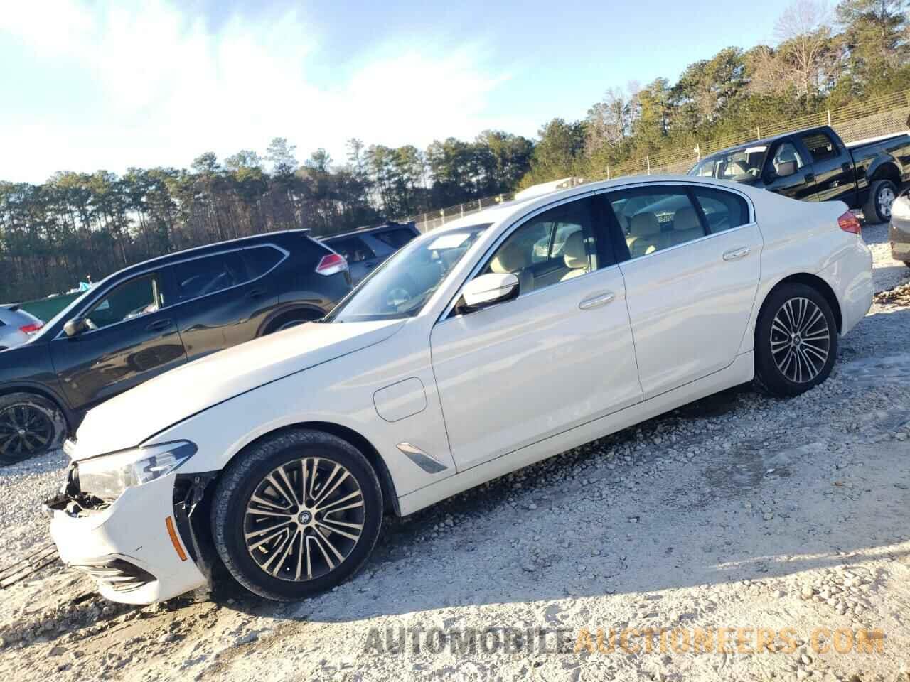 WBAJA9C5XJG623208 BMW 5 SERIES 2018