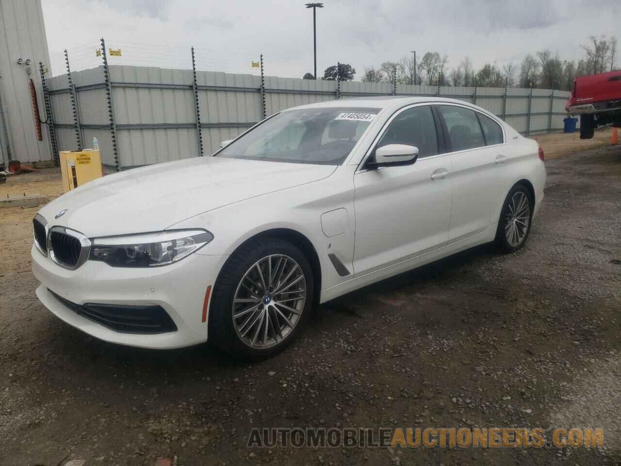 WBAJA9C5XKB254591 BMW 5 SERIES 2019