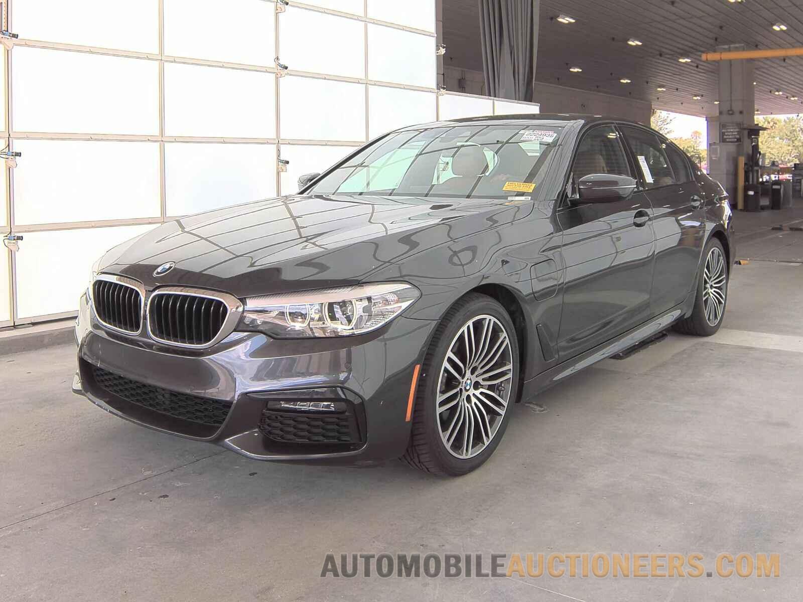 WBAJA9C5XKB399131 BMW 5 Series 2019