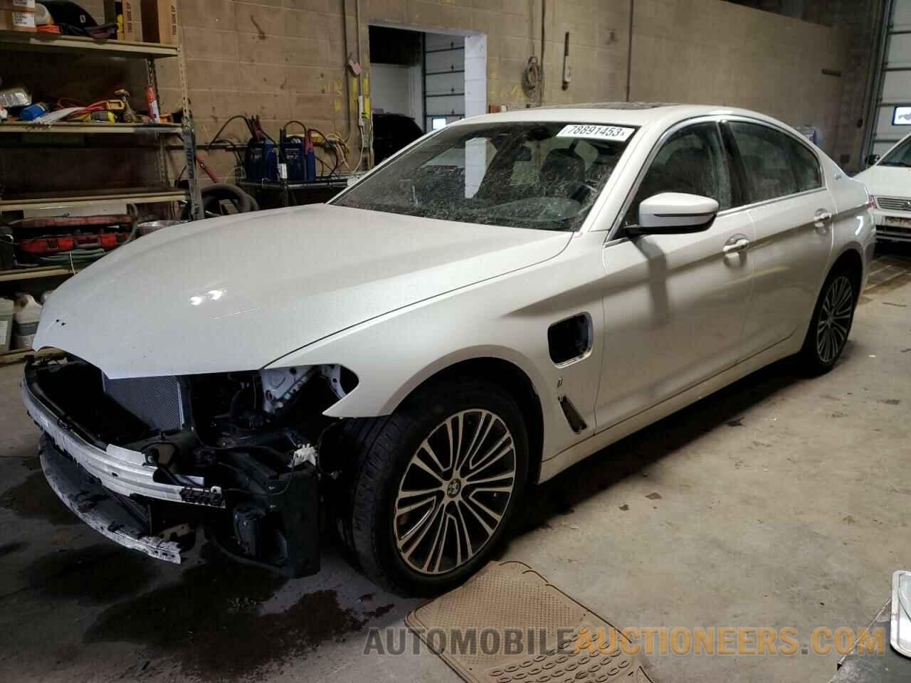 WBAJB1C50JB085520 BMW 5 SERIES 2018