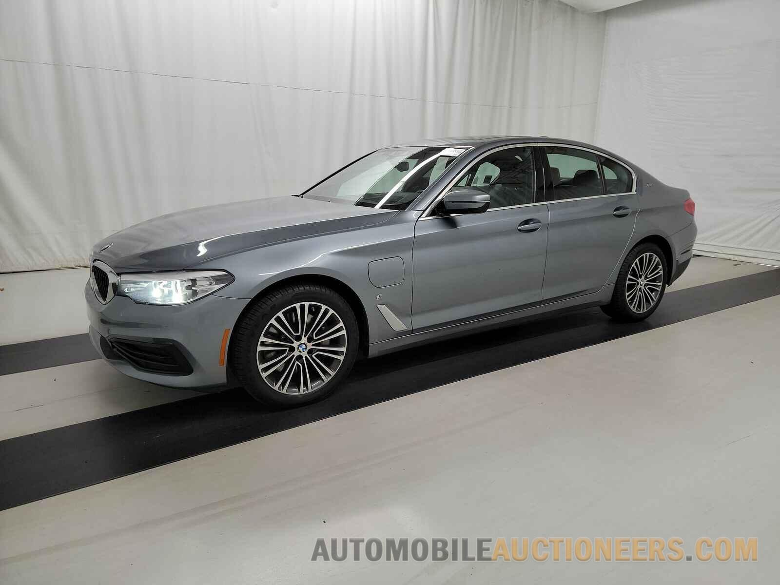 WBAJB1C50KB376195 BMW 5 Series 2019