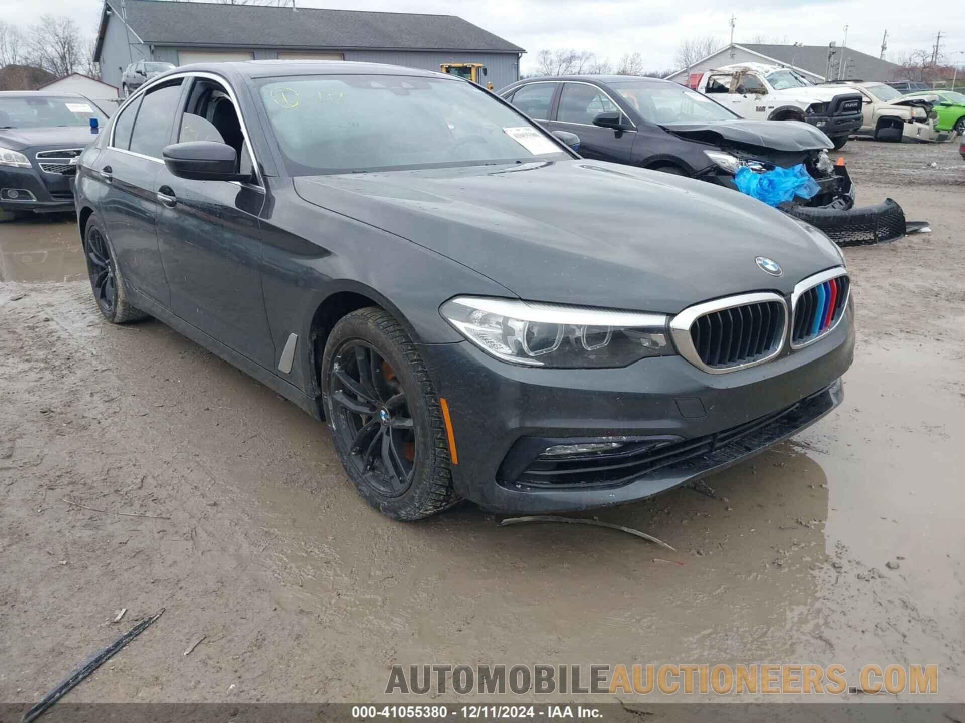 WBAJB1C52JB085096 BMW 530E 2018