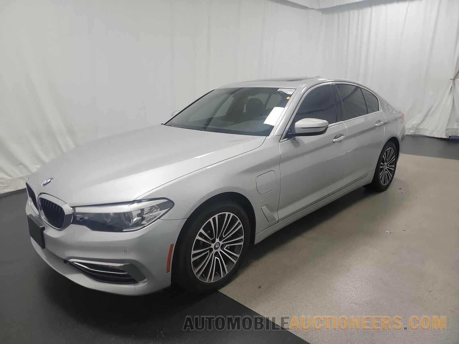 WBAJB1C52JB374642 BMW 5 Series 2018