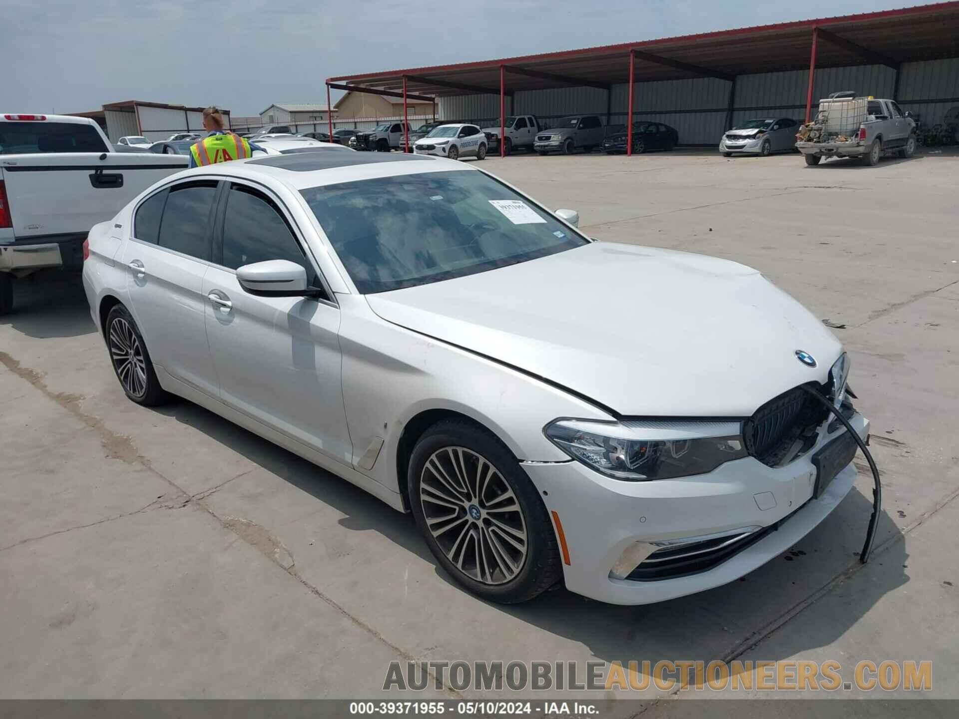 WBAJB1C53JB084491 BMW 530E 2018