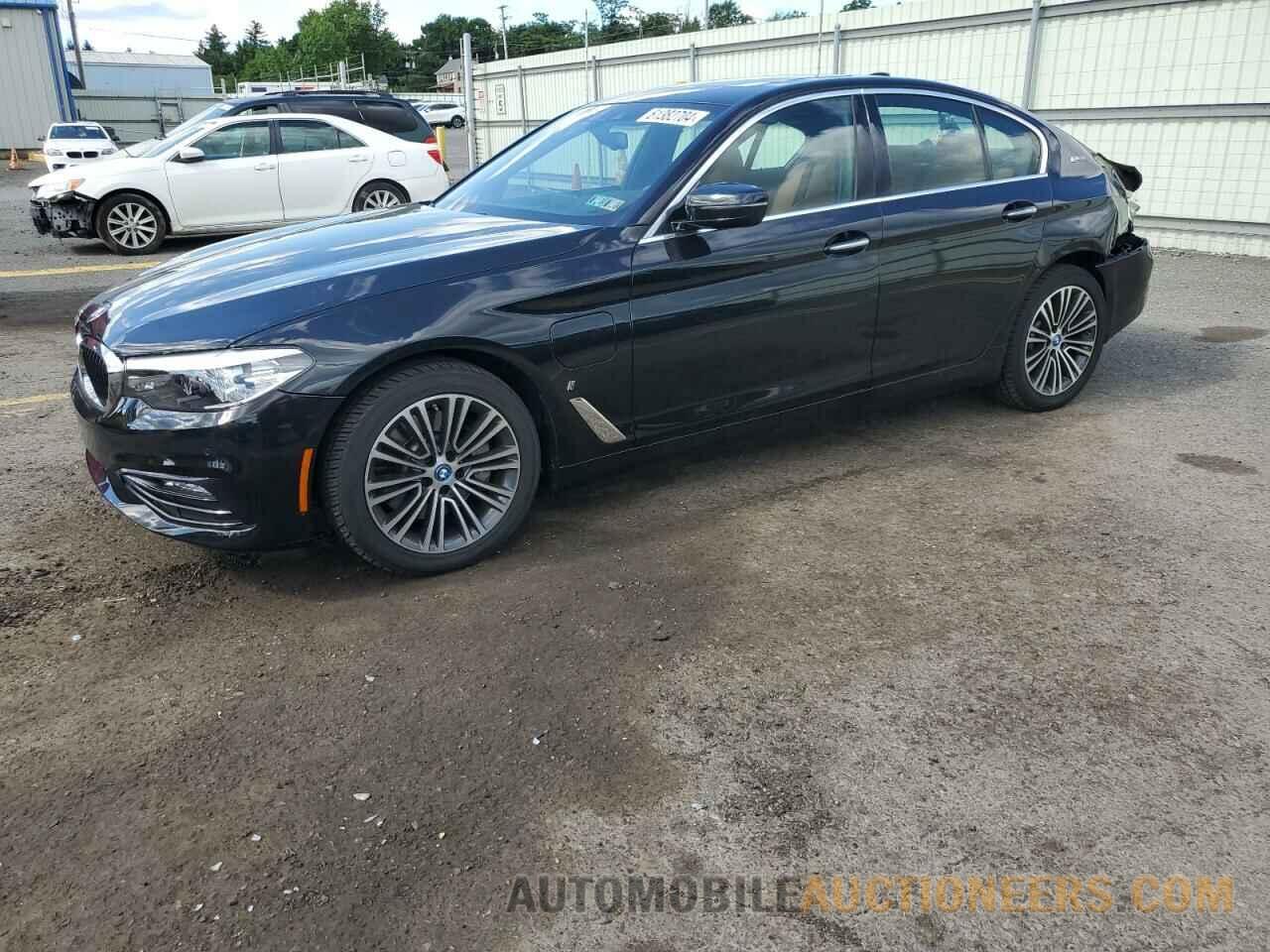 WBAJB1C53JB375010 BMW 5 SERIES 2018