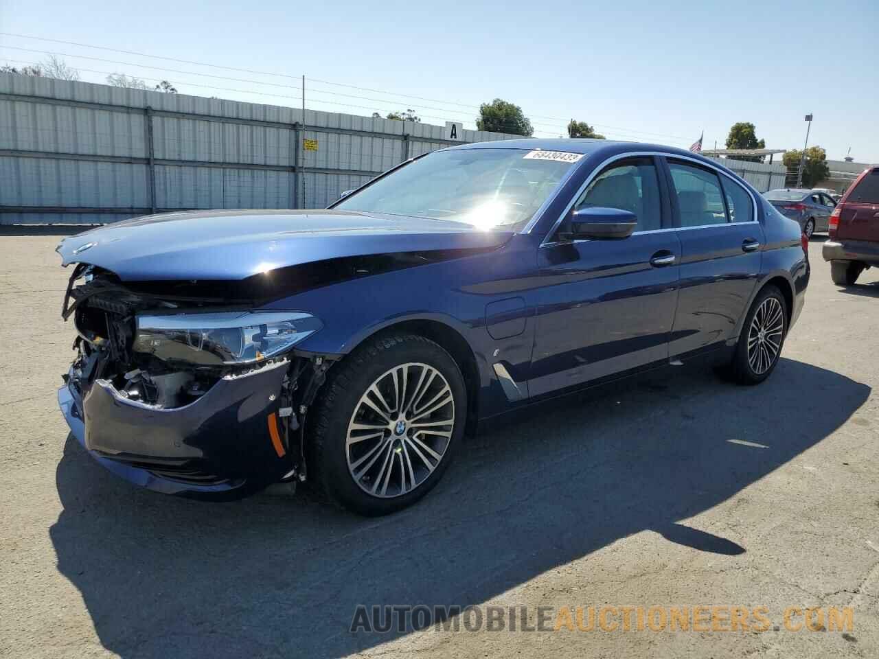 WBAJB1C55JB084136 BMW 5 SERIES 2018