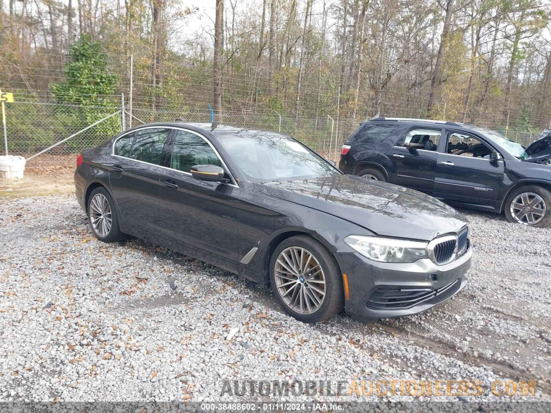 WBAJB1C57KB375223 BMW 530E 2019