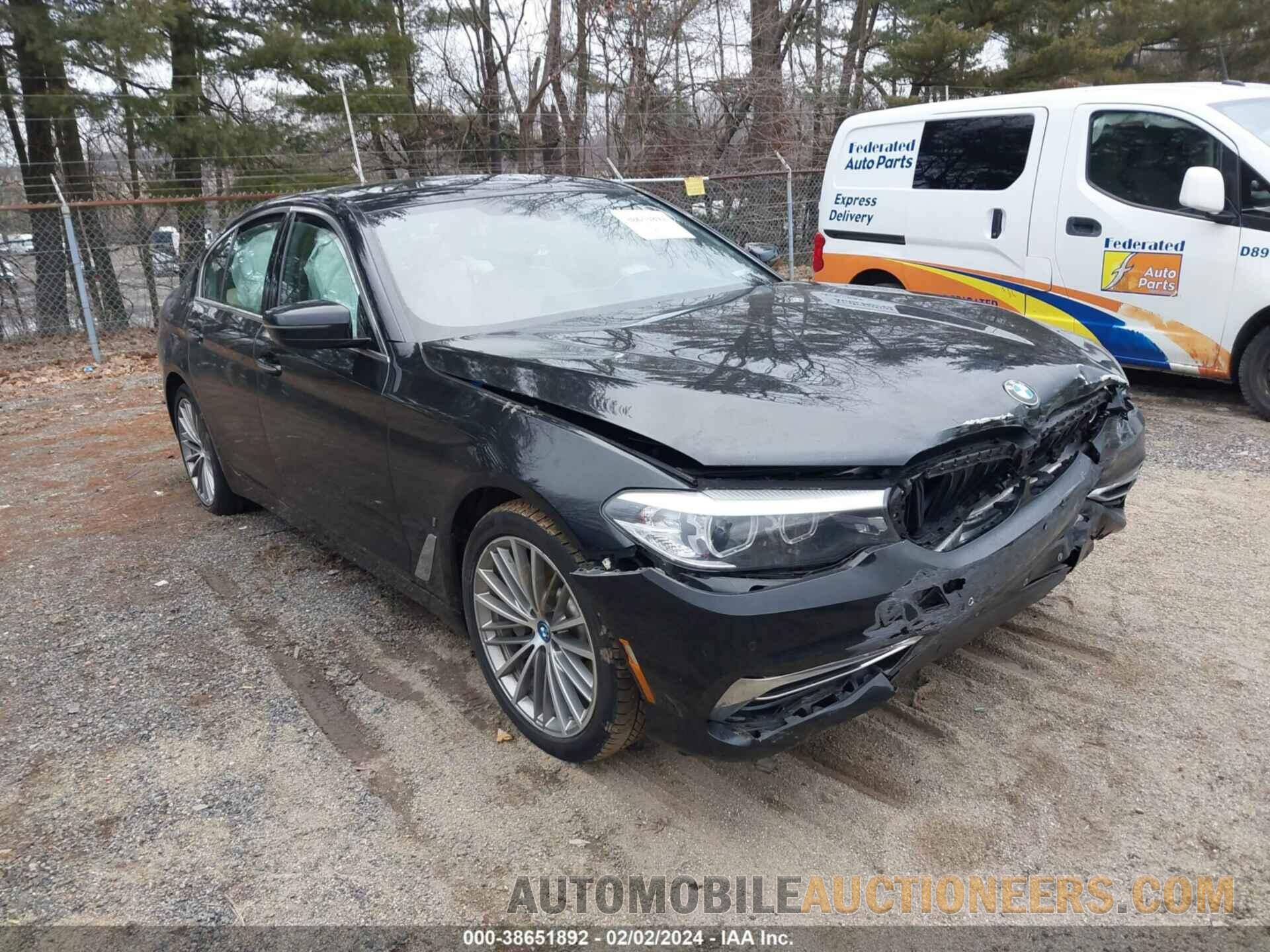 WBAJB1C59JB085225 BMW 530E 2018