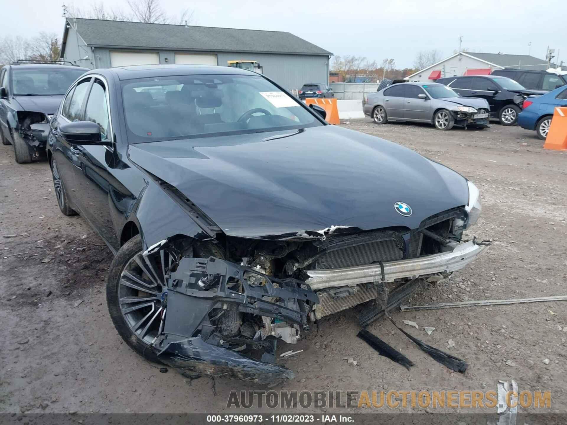 WBAJB1C59JB374427 BMW 530E 2018