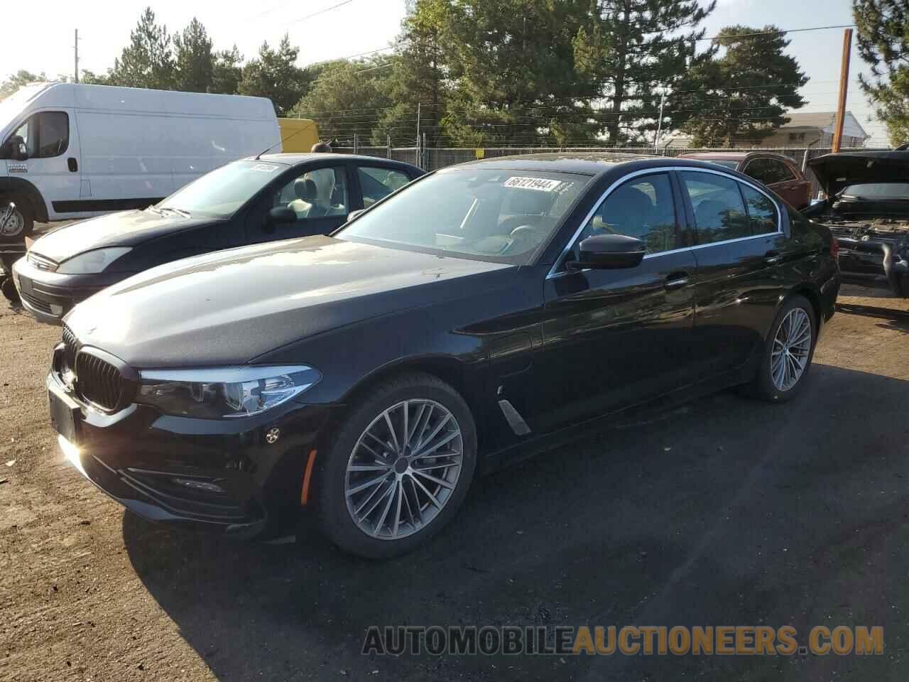 WBAJB1C59JB375089 BMW 5 SERIES 2018