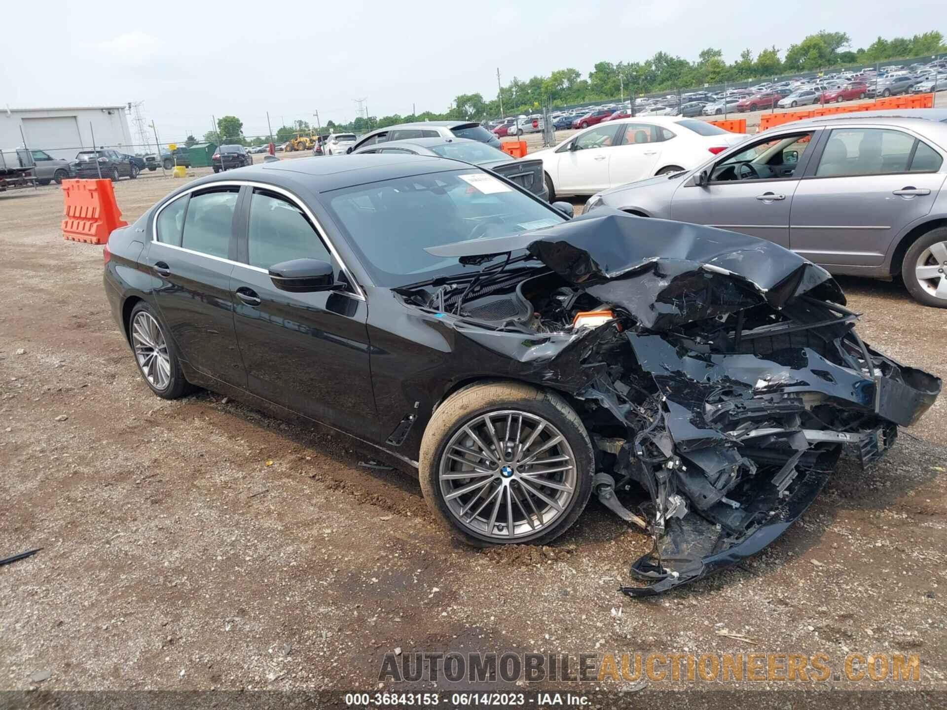 WBAJB1C59KB377054 BMW 5 SERIES 2019