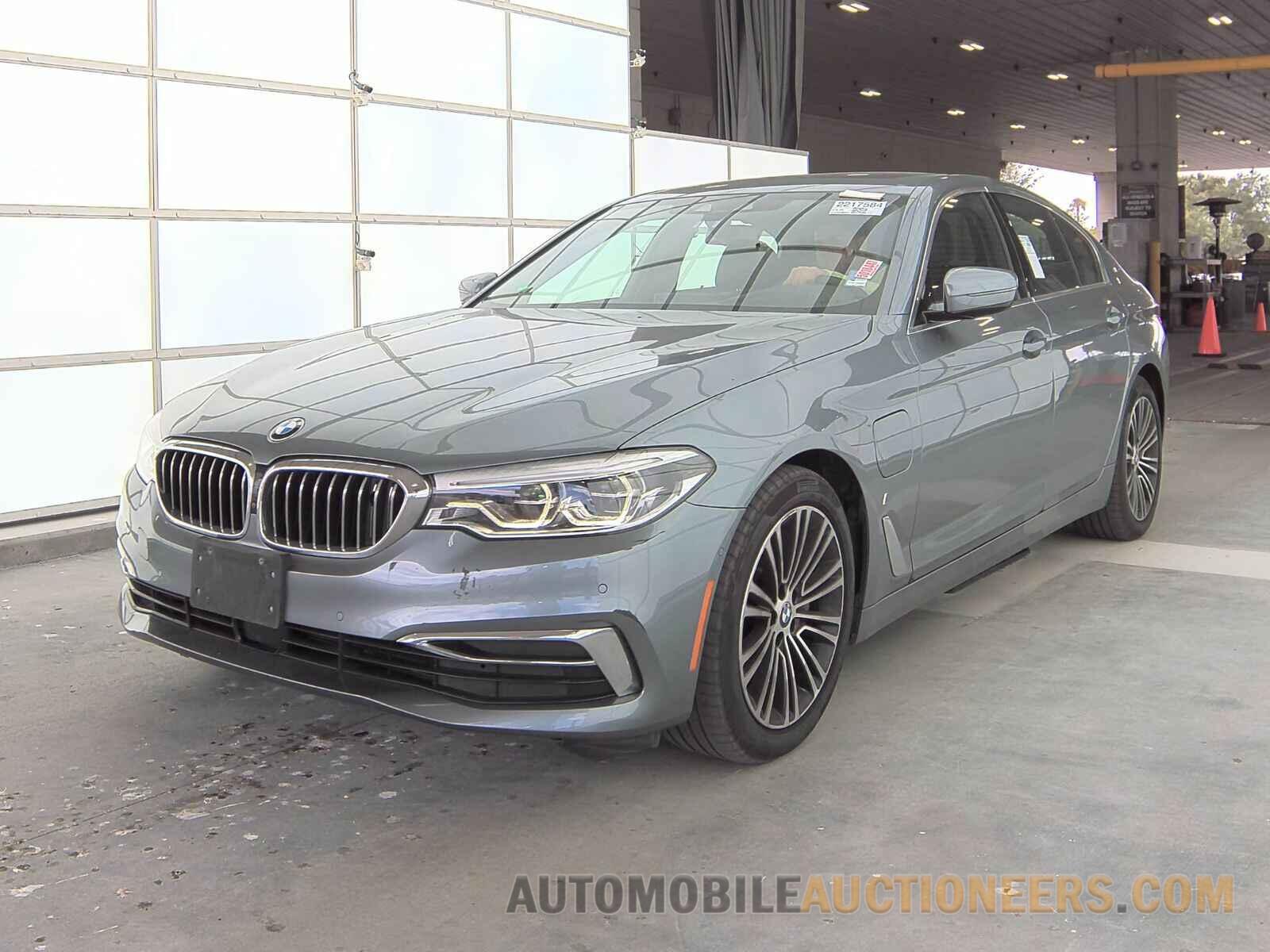 WBAJB1C5XKB376298 BMW 5 Series 2019