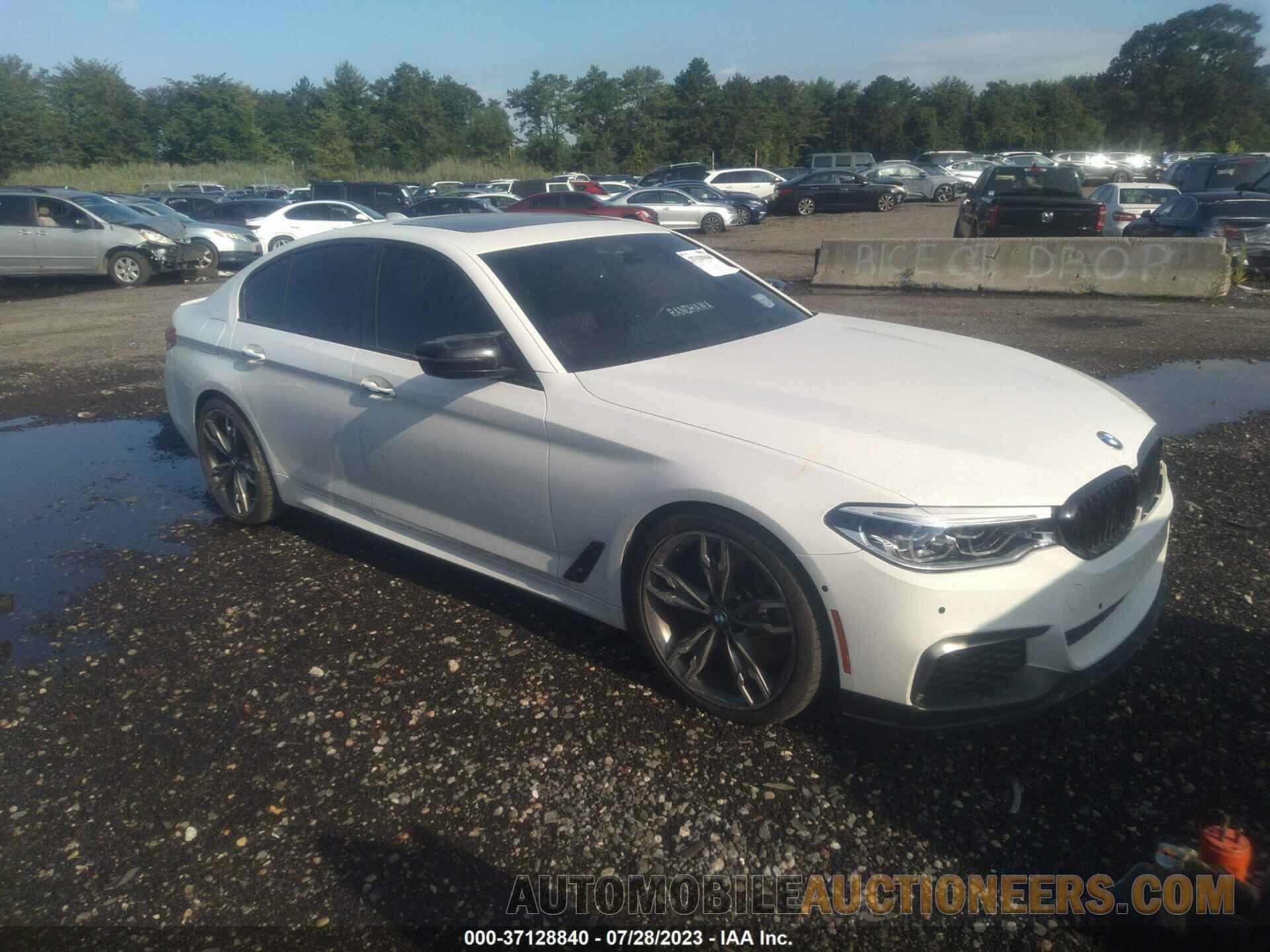 WBAJB9C50JB049129 BMW 5 SERIES 2018