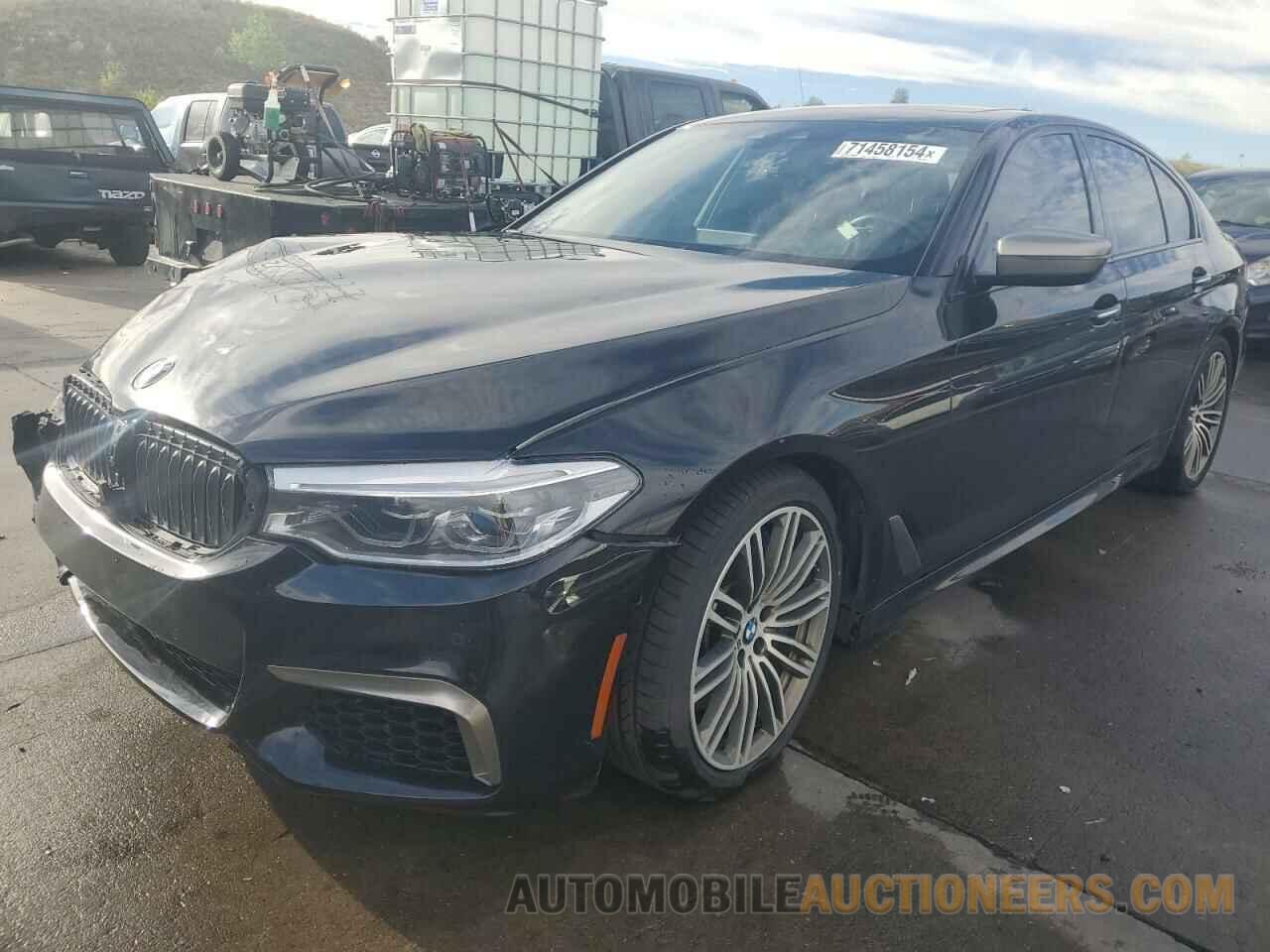 WBAJB9C52JG464195 BMW M5 2018