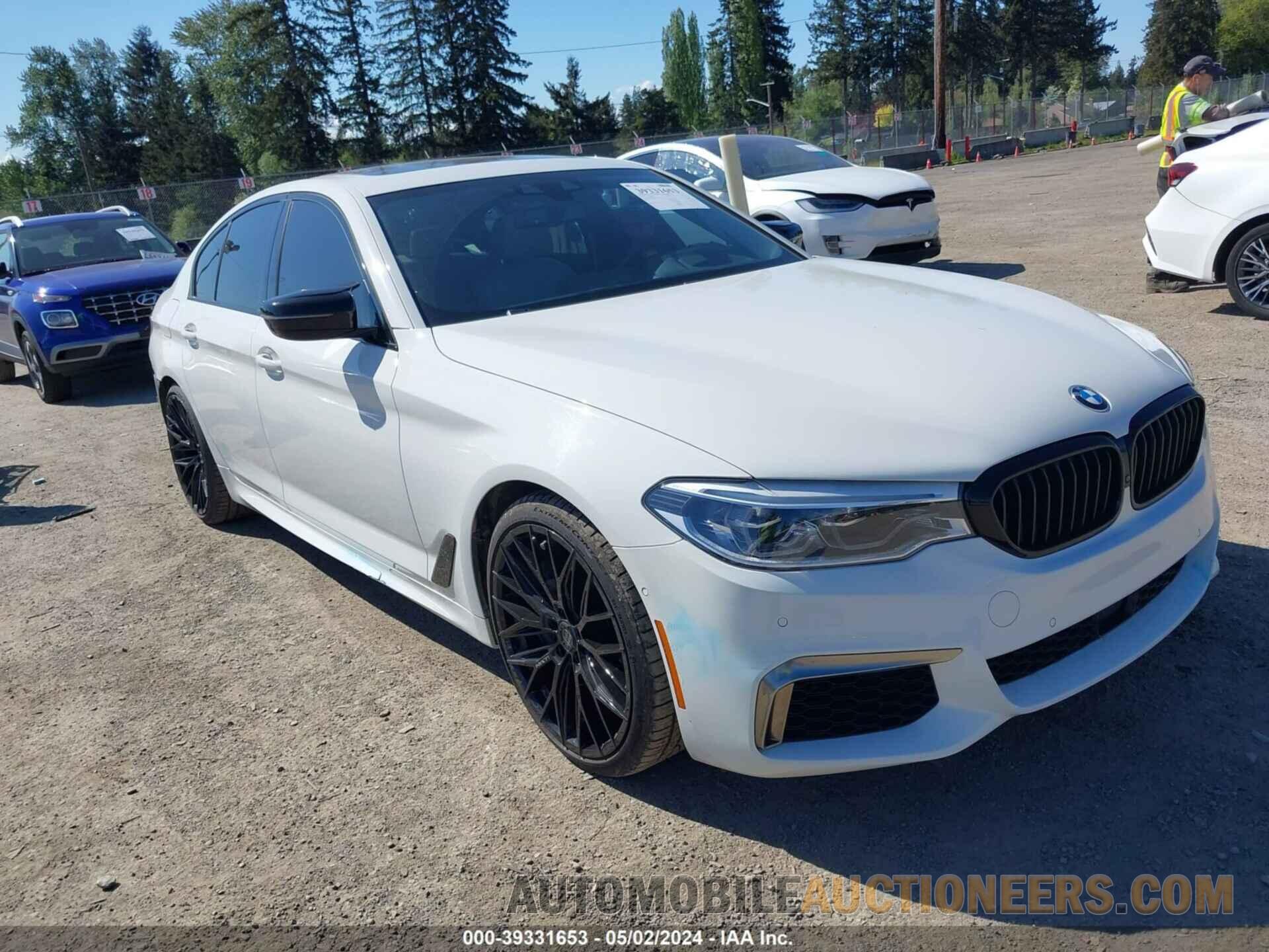 WBAJB9C55KB464738 BMW 5 SERIES 2019