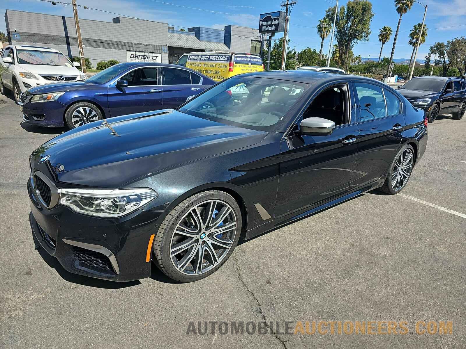 WBAJB9C57JG463690 BMW 5 Series 2018