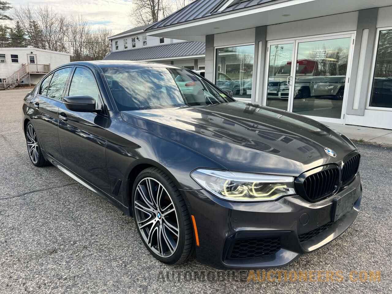 WBAJB9C57JG464547 BMW M5 2018