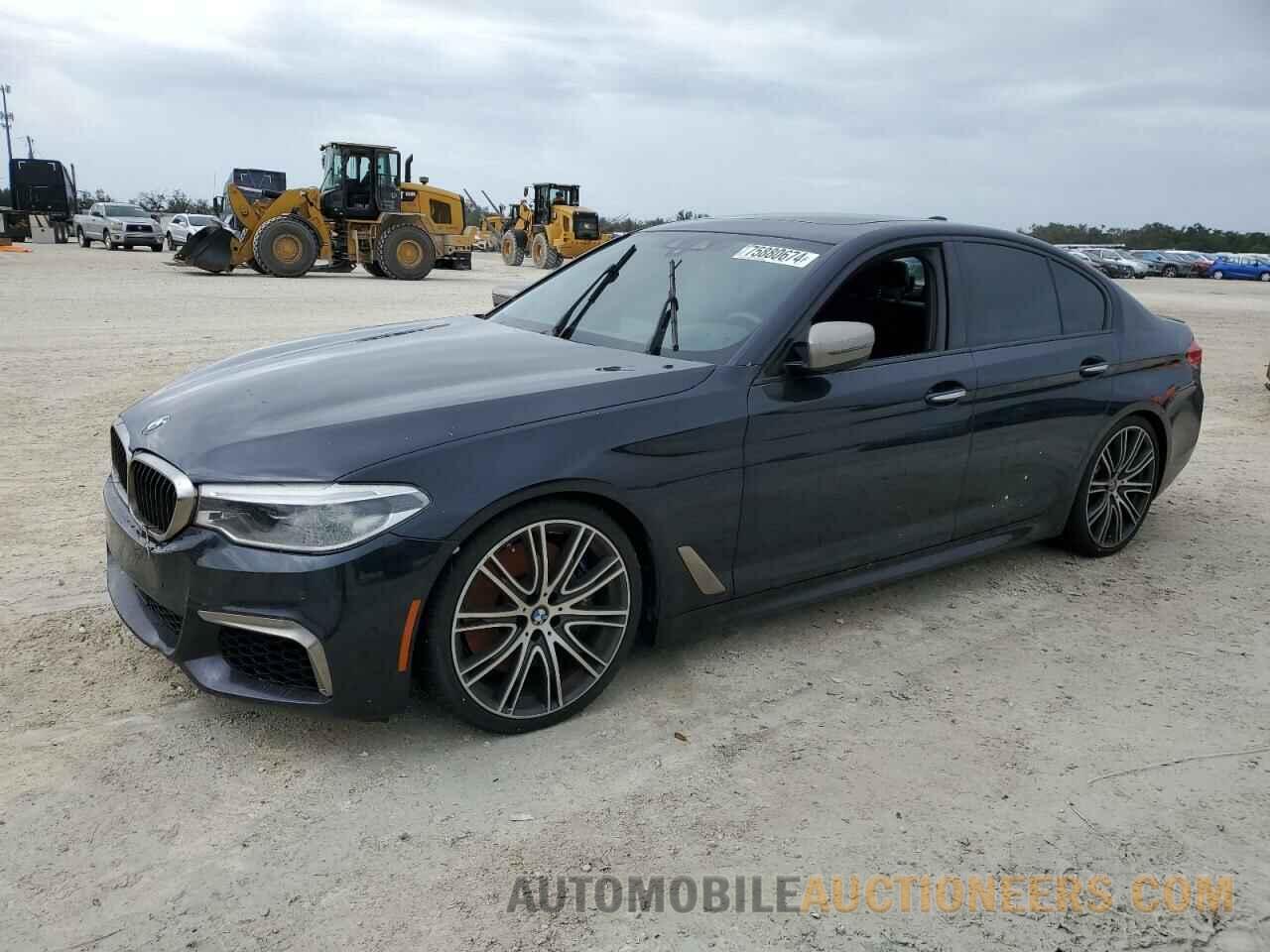 WBAJB9C58JG464444 BMW M5 2018