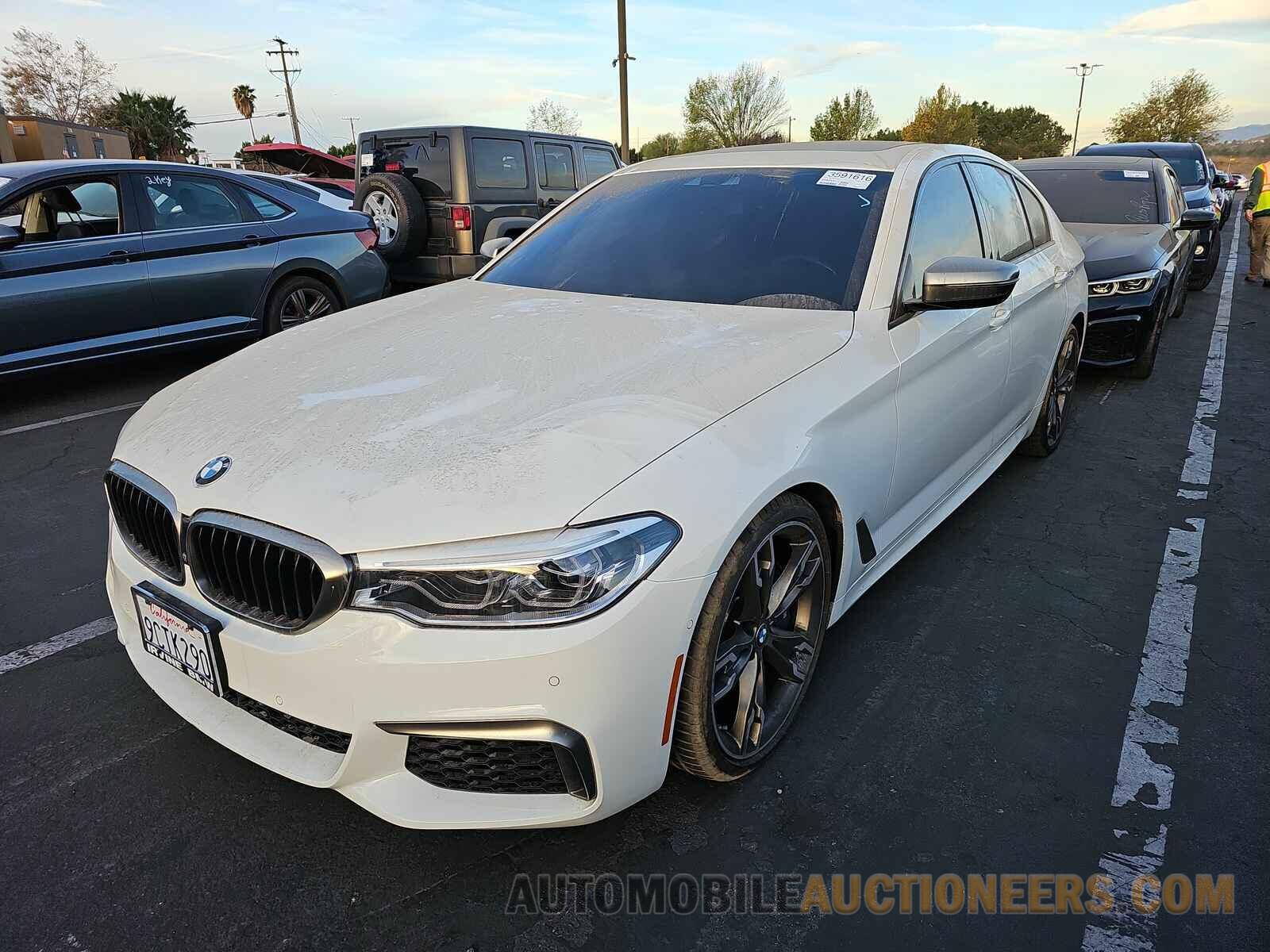 WBAJB9C58KB465009 BMW 5 Series 2019