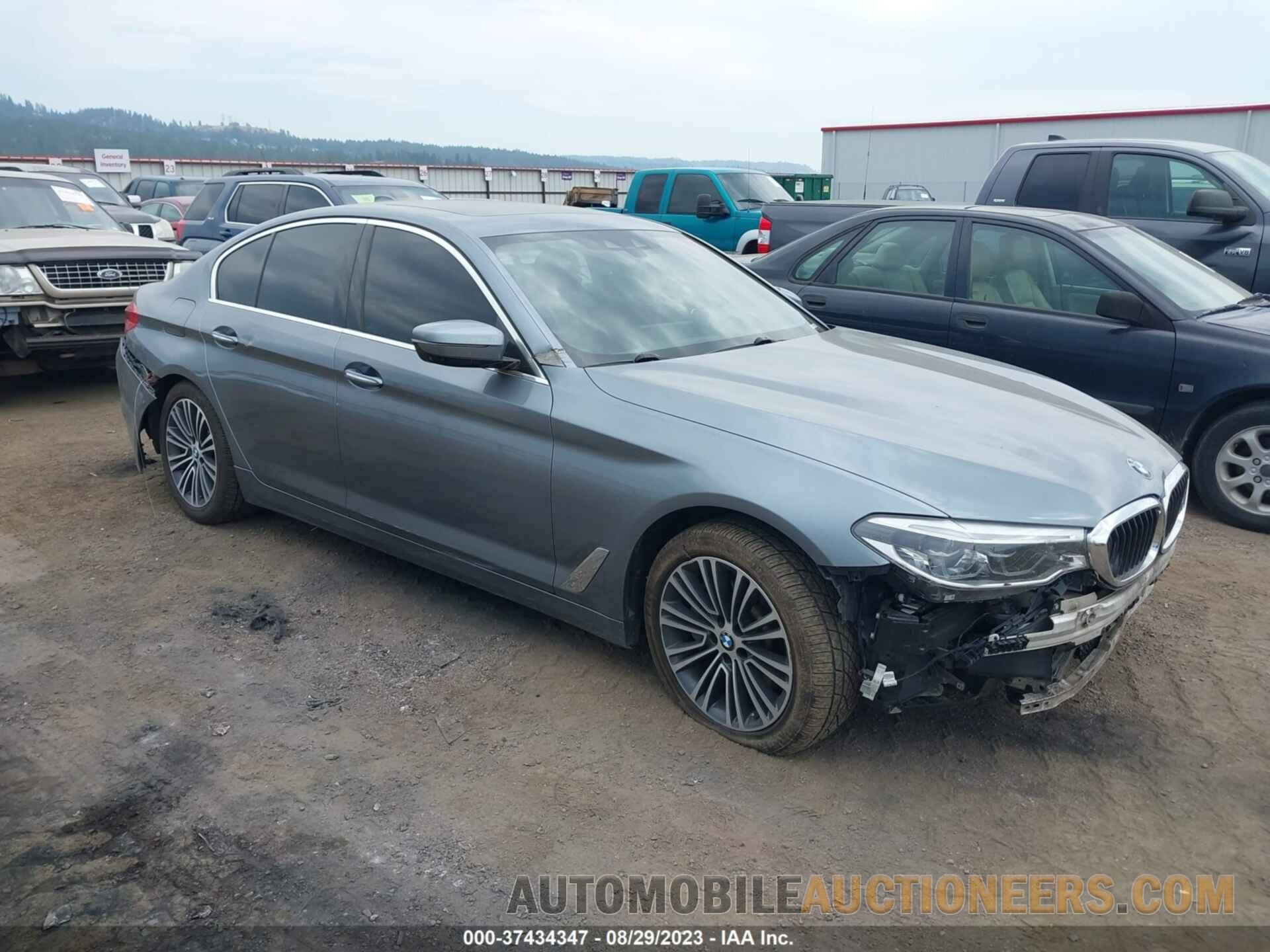 WBAJD1C51JG474826 BMW 5 SERIES 2018