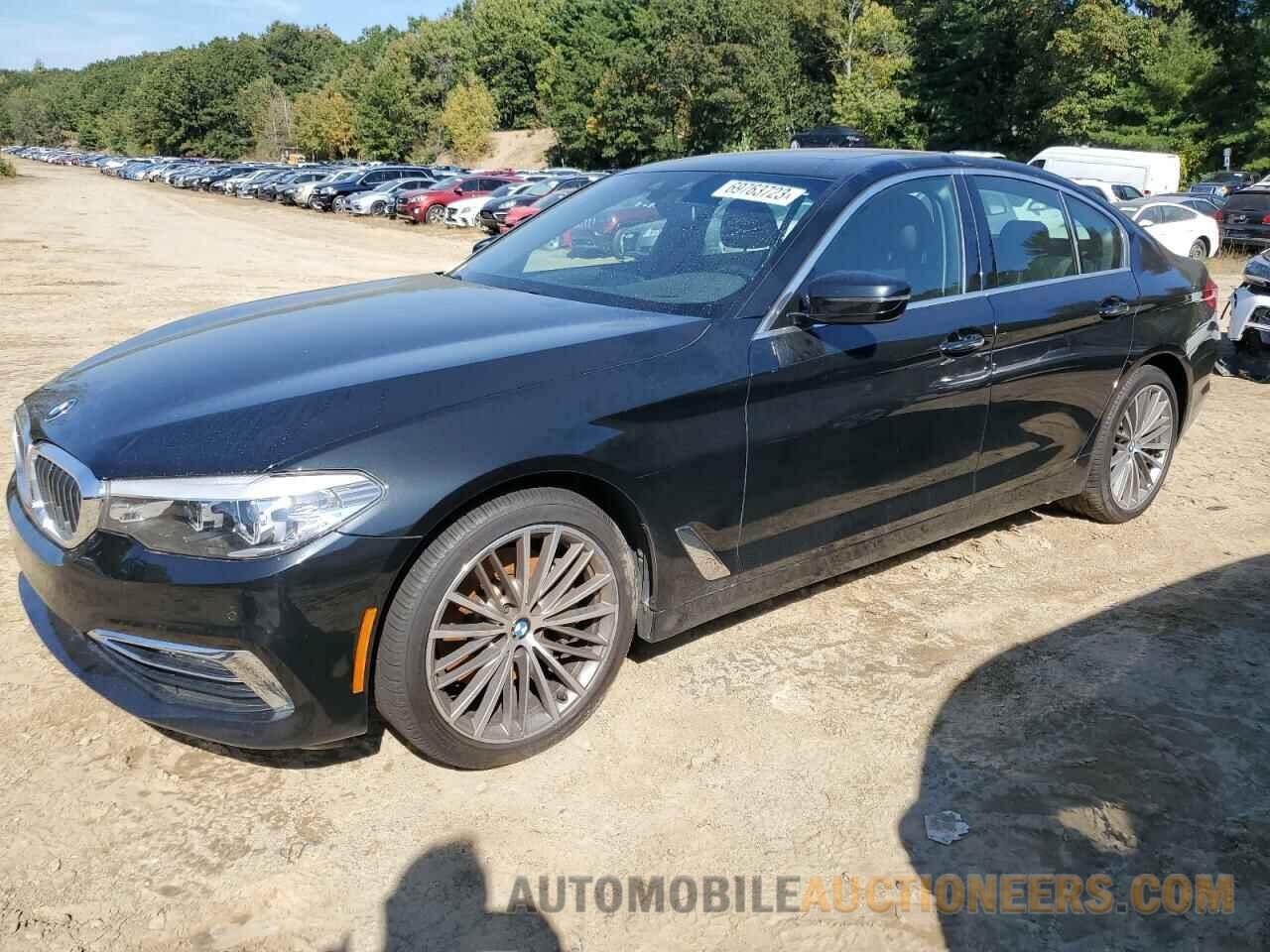 WBAJD1C51JG474843 BMW 5 SERIES 2018