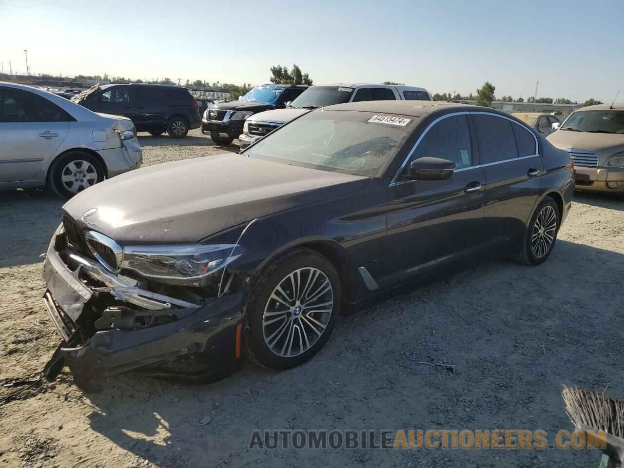 WBAJE5C32HG915554 BMW 5 SERIES 2017