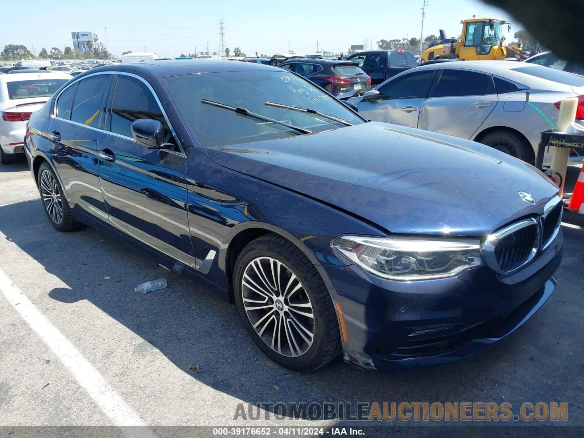 WBAJE5C35HG917010 BMW 540I 2017