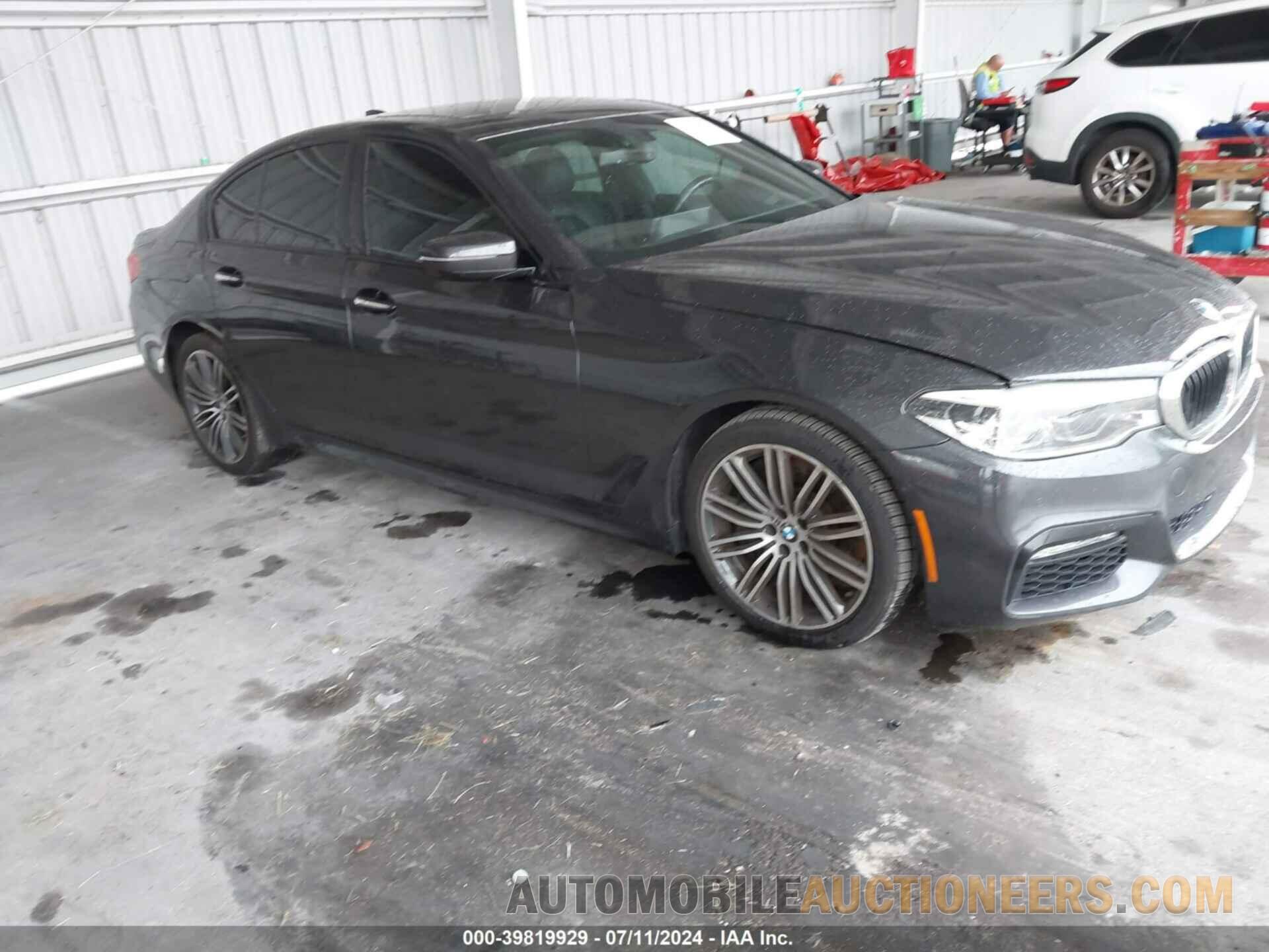 WBAJE5C38HG913713 BMW 540I 2017